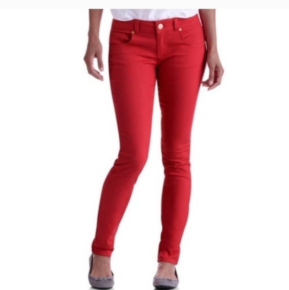 Old Navy Women's Skinny Jeans in Red